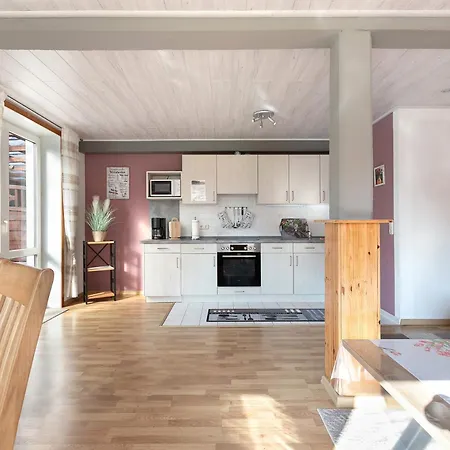 Bi Tiessens To Hus * Arkebek