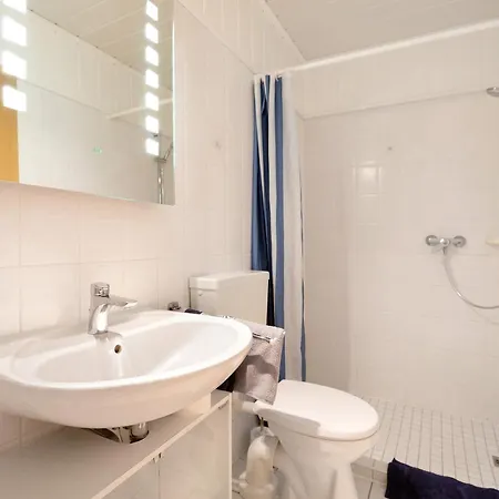 Bi Tiessens To Hus Apartament *