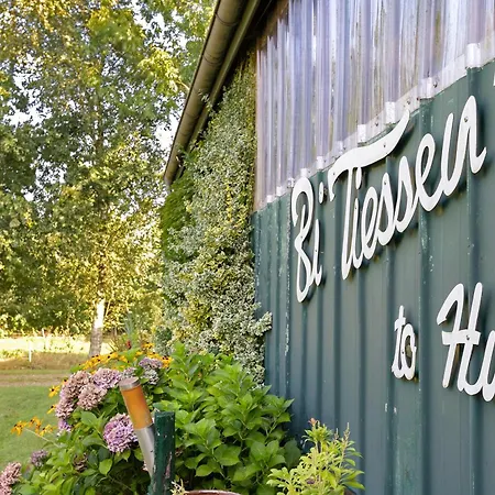 Apartament Bi Tiessens To Hus Arkebek